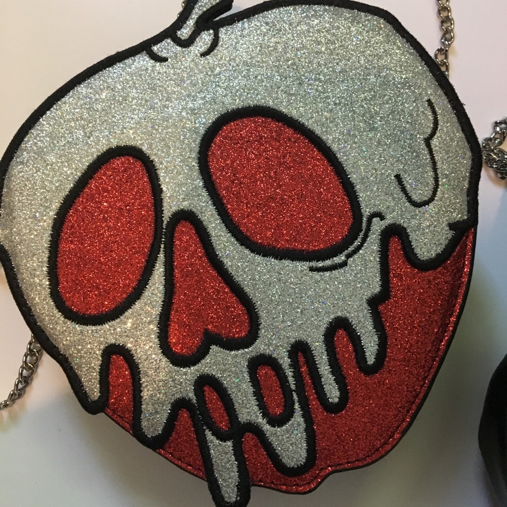 Danielle Nicole Snow White and Poison Apple Bags - Picture 3 of 5